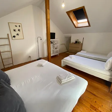Apartamento Nas Olaias A 5 Minutos Da Faculdade Isel E Ist-2